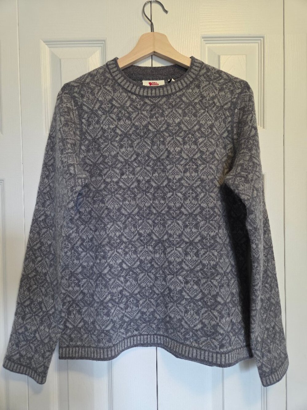 Fjallraven Snow 100% wool sweater, women's S